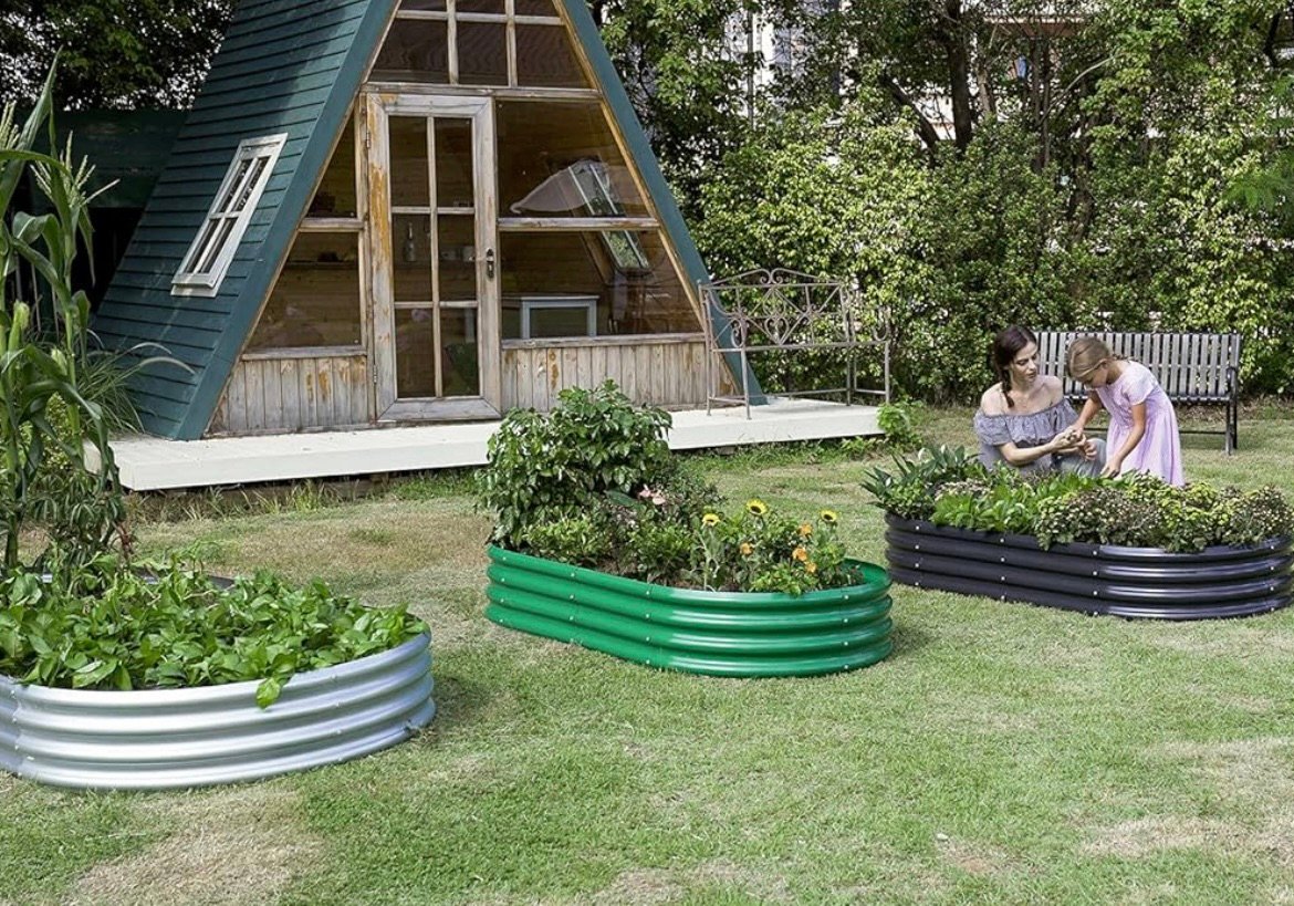 Raised metal garden bed